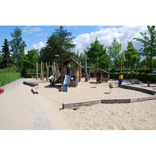 Bild 11 zum Spielplatz ElfriedeKuhrStraße in Berlin